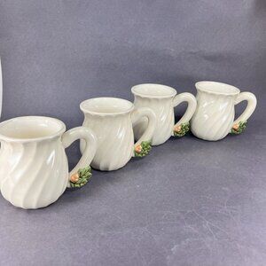 DG Stoneware Ceramic White Coffee Cup Mug Christmas Holly Berries Swirl 8 oz